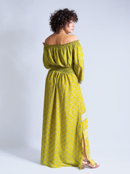 Abito Lungo Etnico con Scollo a Barca verde – Radha