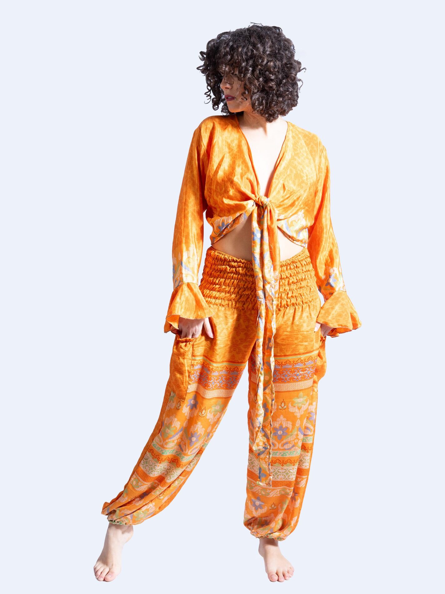 Wrap Top e Pantalone arancione – Punjabi