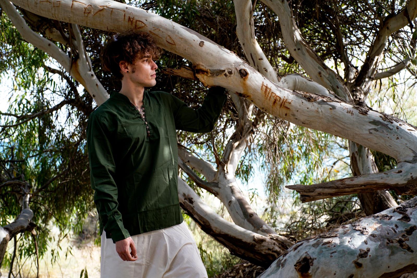 Camicia etnica con scollo verde – Sicilia