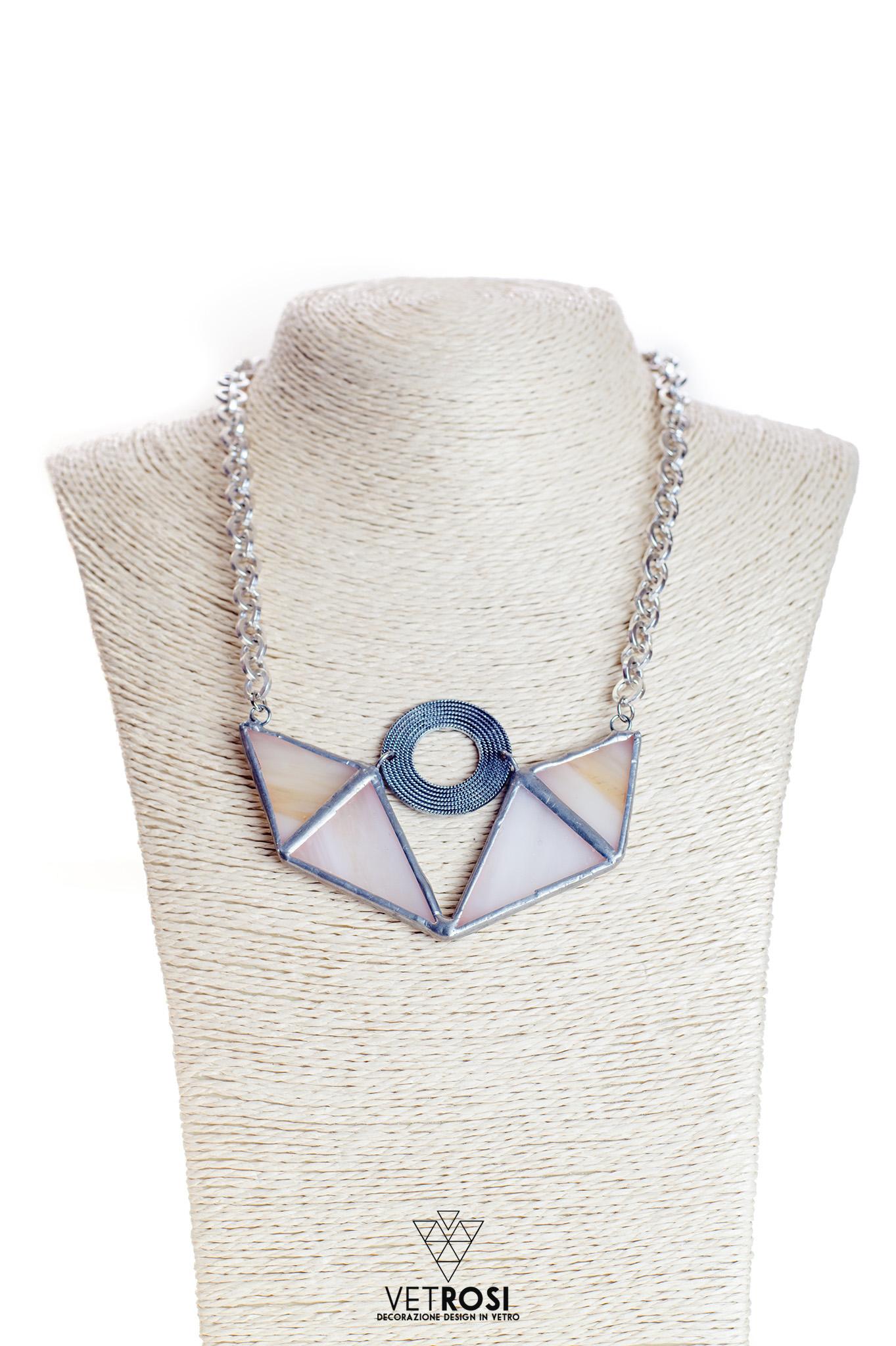 Collana girocollo in Vetro opalescente bianco e Metallo