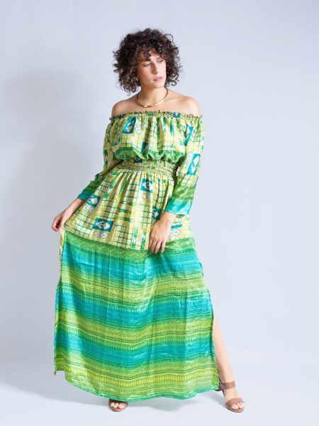 Abito Lungo Etnico con Scollo a Barca Verde chiaro – Radha