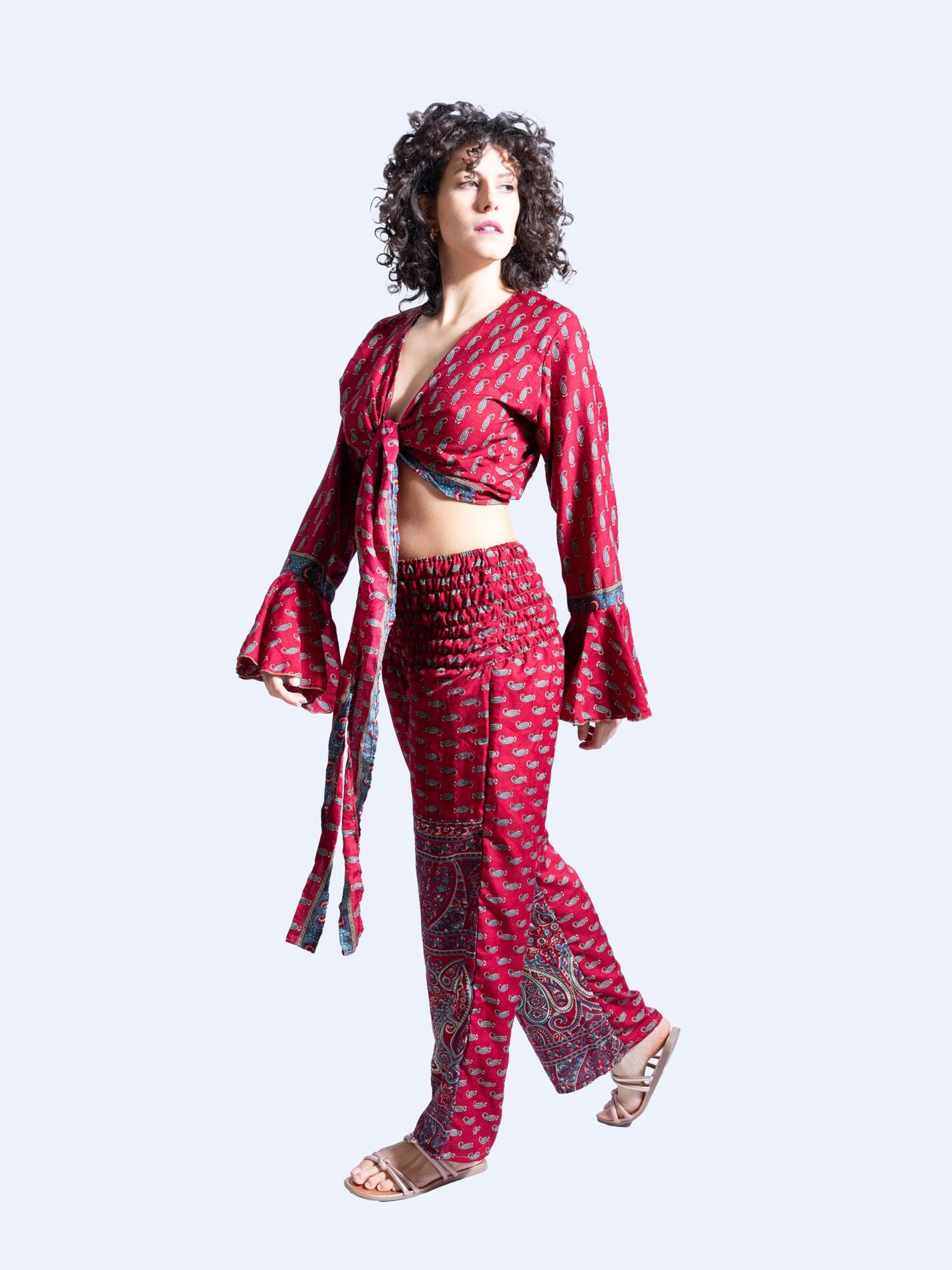 Wrap Top e Pantalone rosso – Punjabi