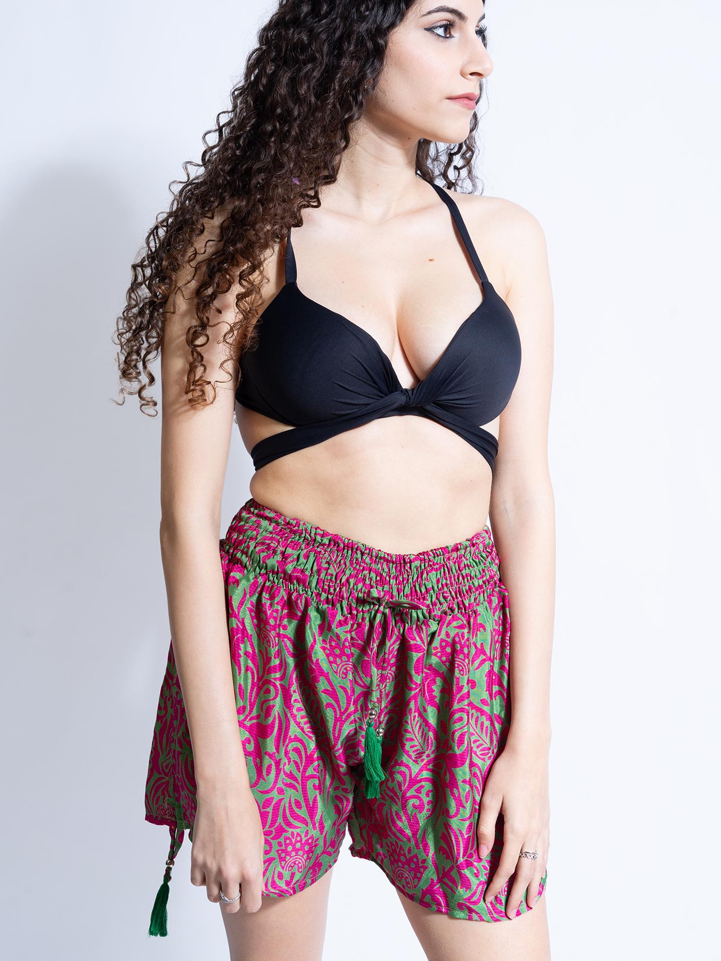 Pantaloncino rosso e verde – Himalaya