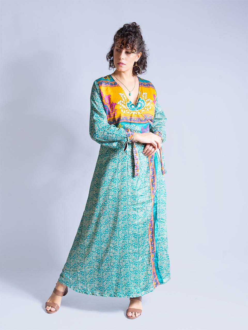 Kimono azzurro e giallo – Tibet