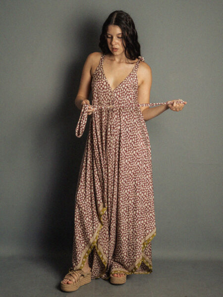 Tuta jumpsuit fiori bianchi – Yoga