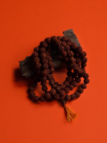 Mala Indiano Rudraksha - Ciuffo Giallo