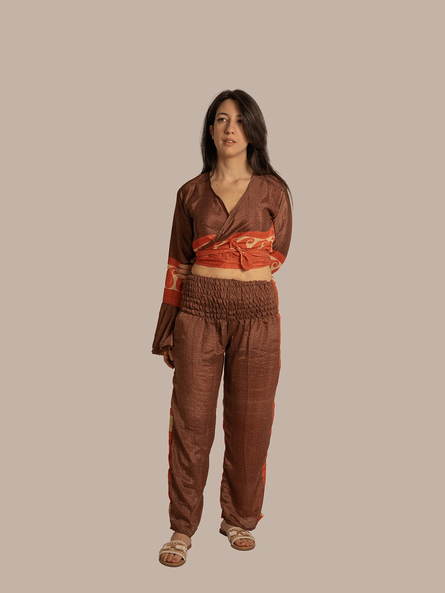 Wrap Top e Pantalone rosso – Punjabi