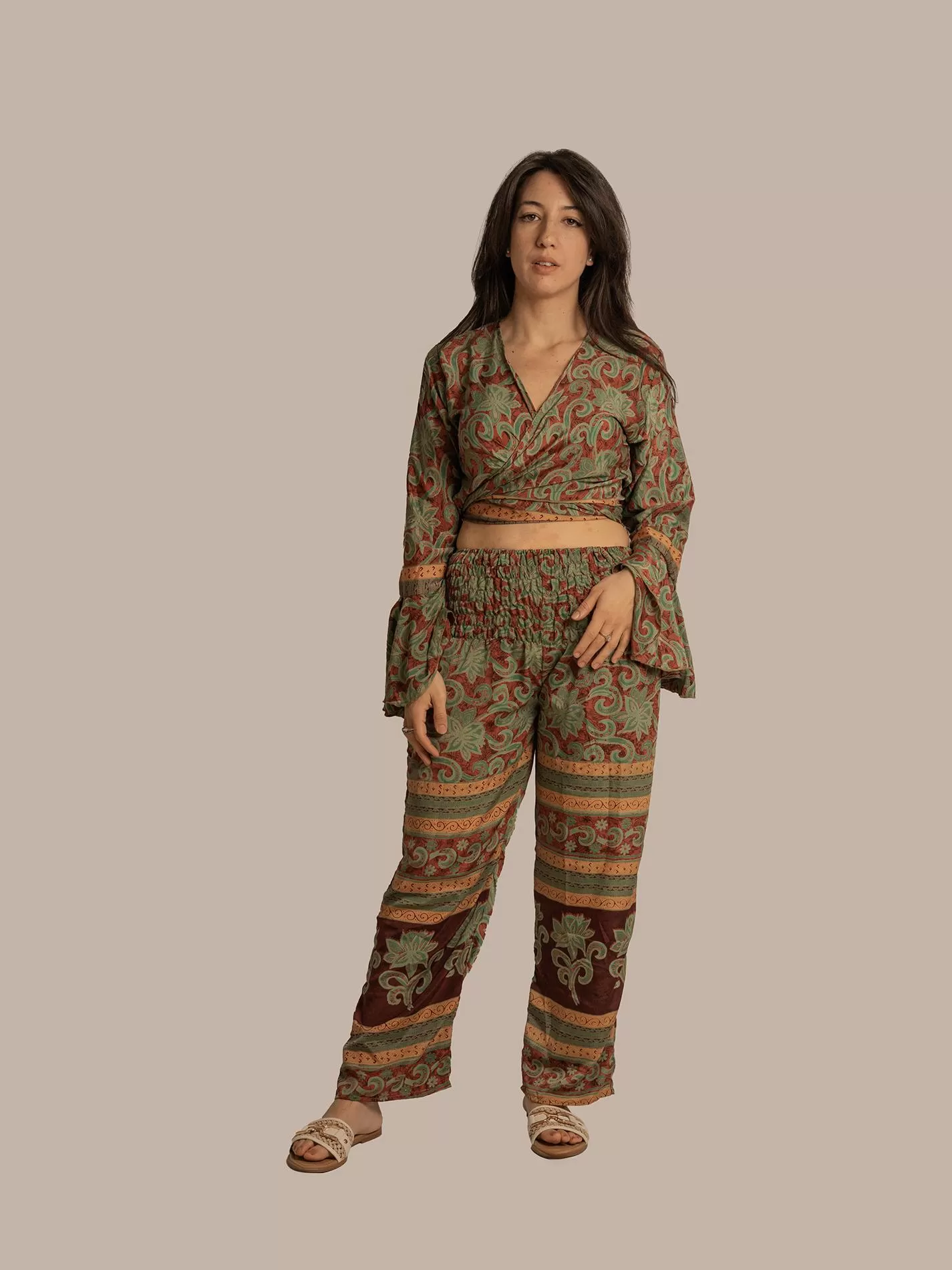 Wrap Top e Pantalone verde e magenta – Punjabi