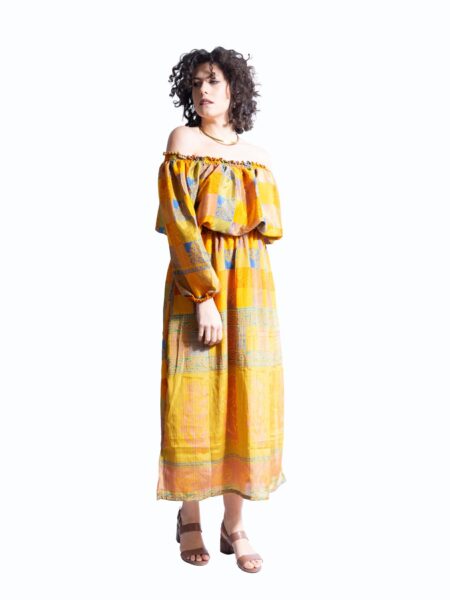Abito Lungo Etnico con Scollo a Barca giallo – Radha