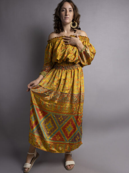 Abito Lungo Etnico con Scollo a Barca giallo – Radha