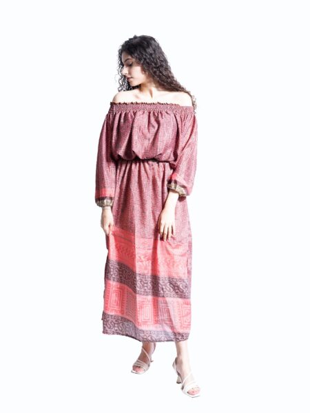 Abito Lungo Etnico con Scollo a Barca rosa antico – Radha