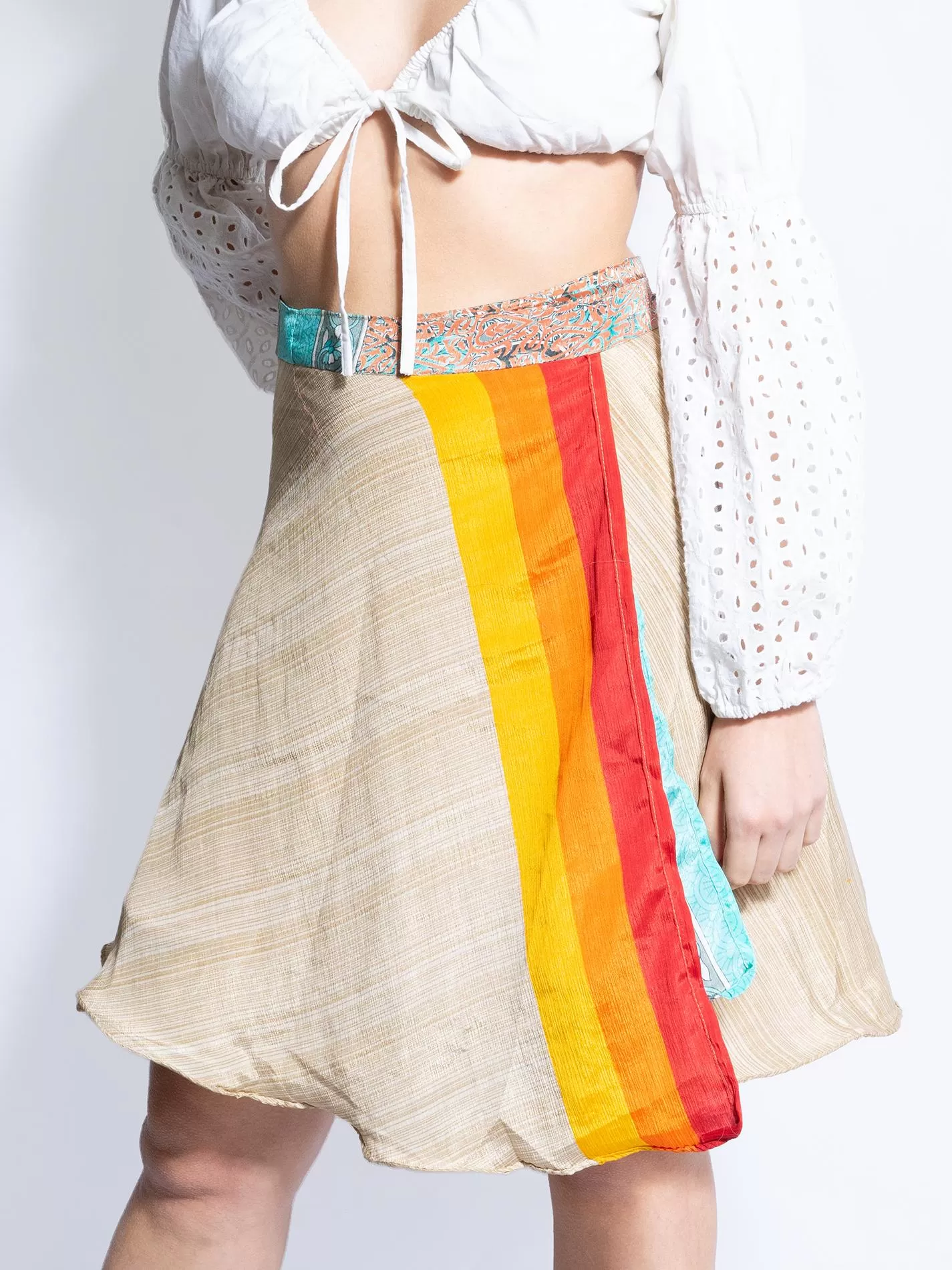 Mini Gonna etnica a portafoglio ocra e azzurro – Shiva