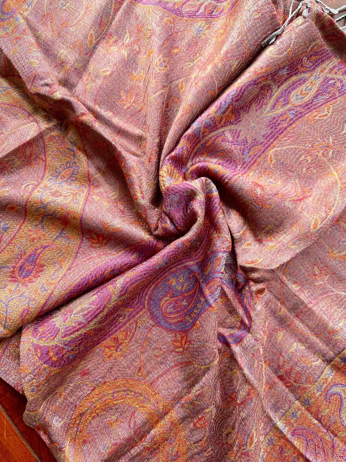 Sciarpa Jamawar in Seta e Viscosa 3