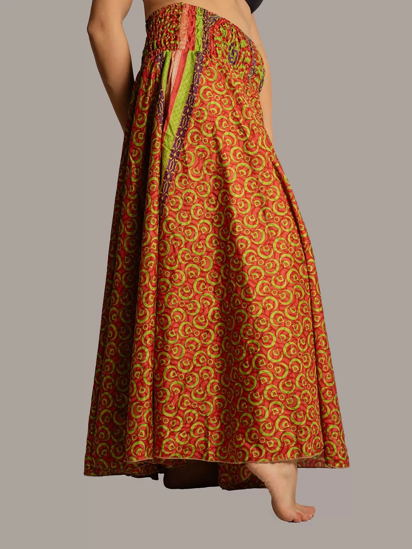 Gonna etnica rosso e verde – Calcutta