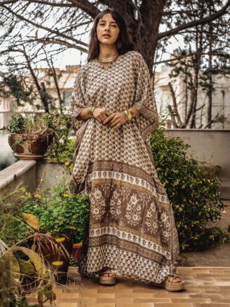 Caftano Lungo bianco con fiorellini