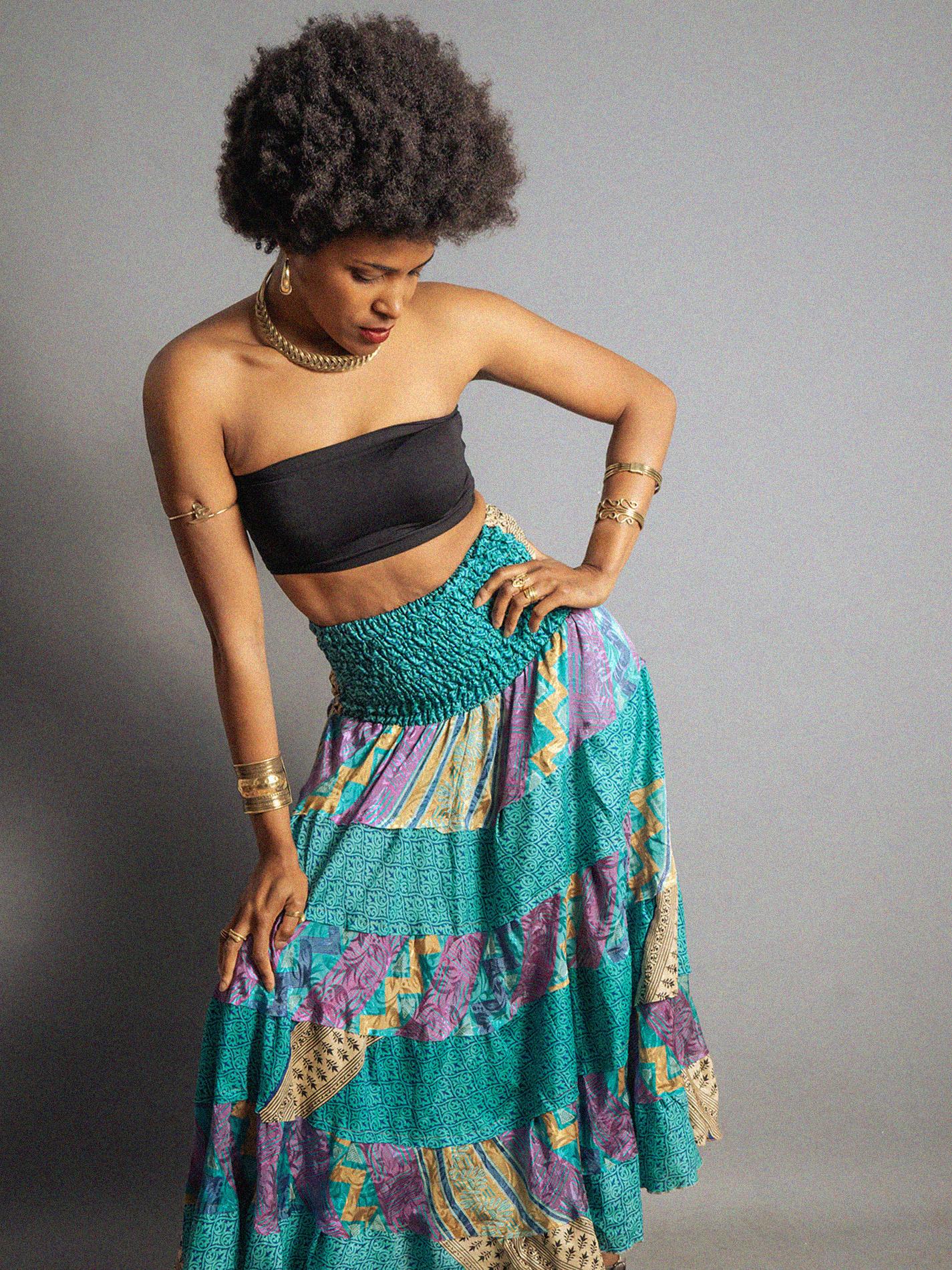 Gonna etnica a balze celeste – Hippie