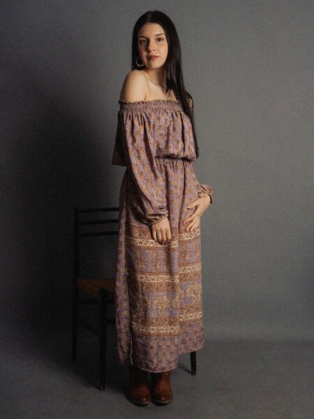 Abito Lungo Etnico con Scollo a Barca glicine – Radha