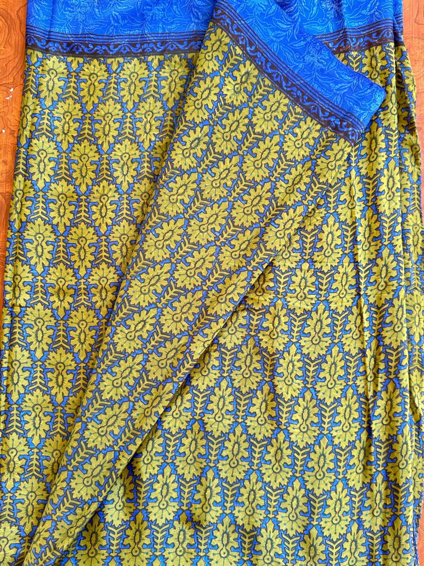 Sari Indiano - Blu e giallo