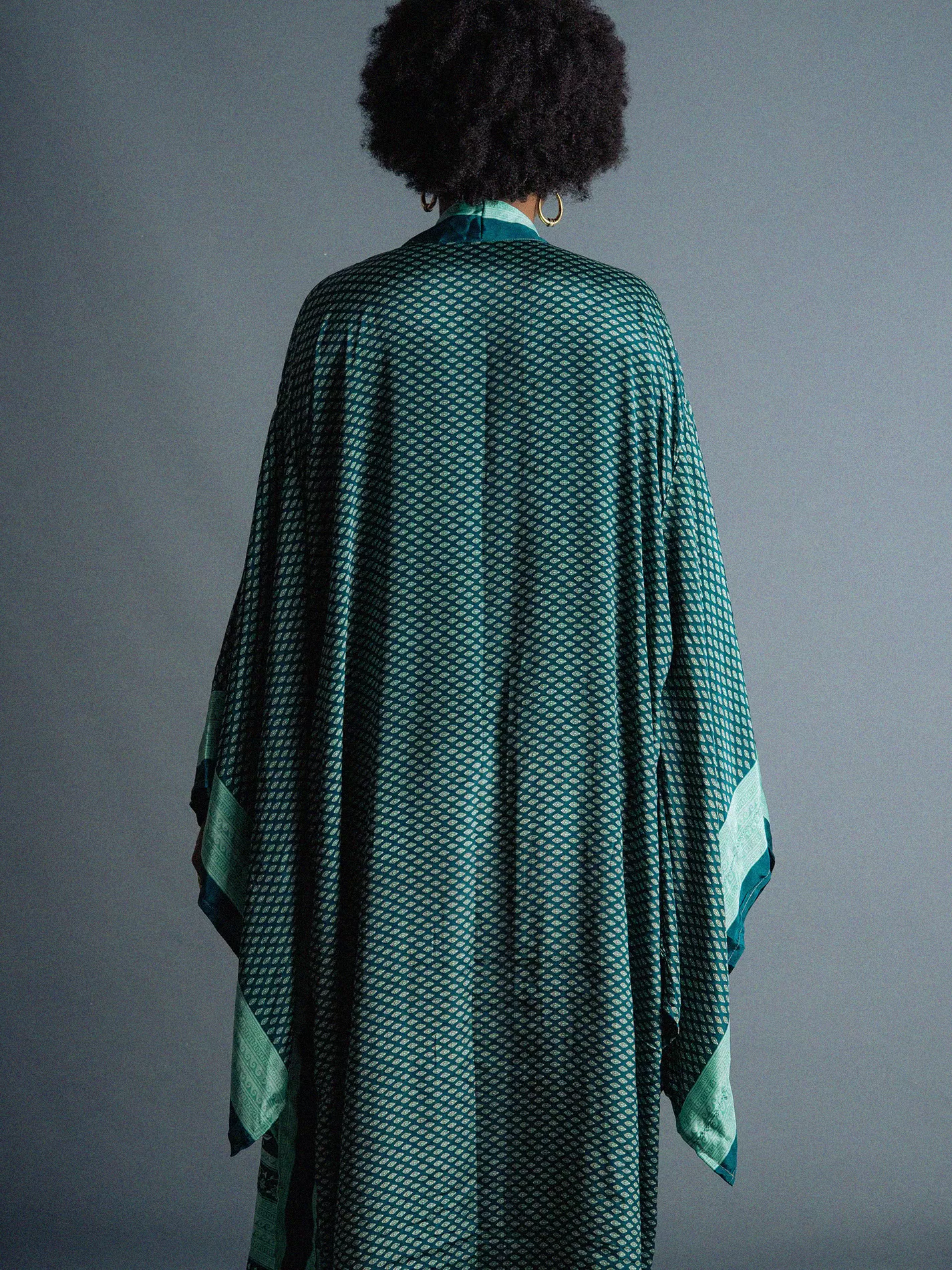 Kimono Manica Larga verde - Surat