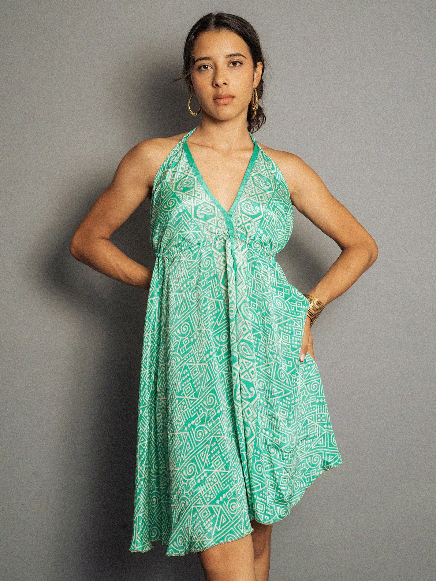 Abito corto verde chiaro - Mandala