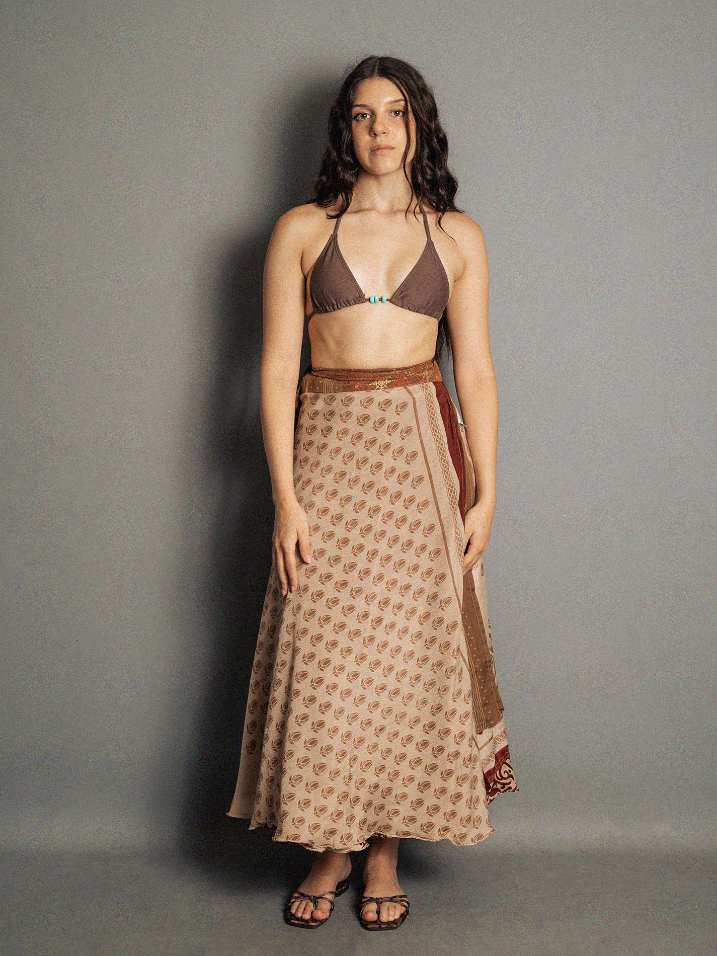 Gonna etnica lunga a portafoglio marrone – India