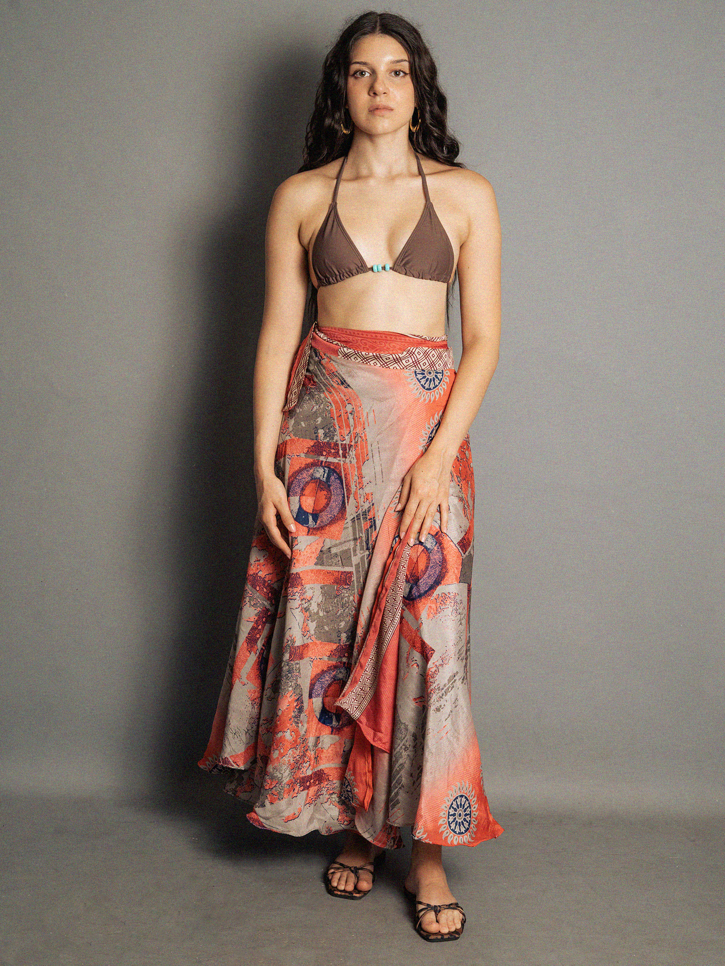 Gonna etnica lunga a portafoglio quadrati – India