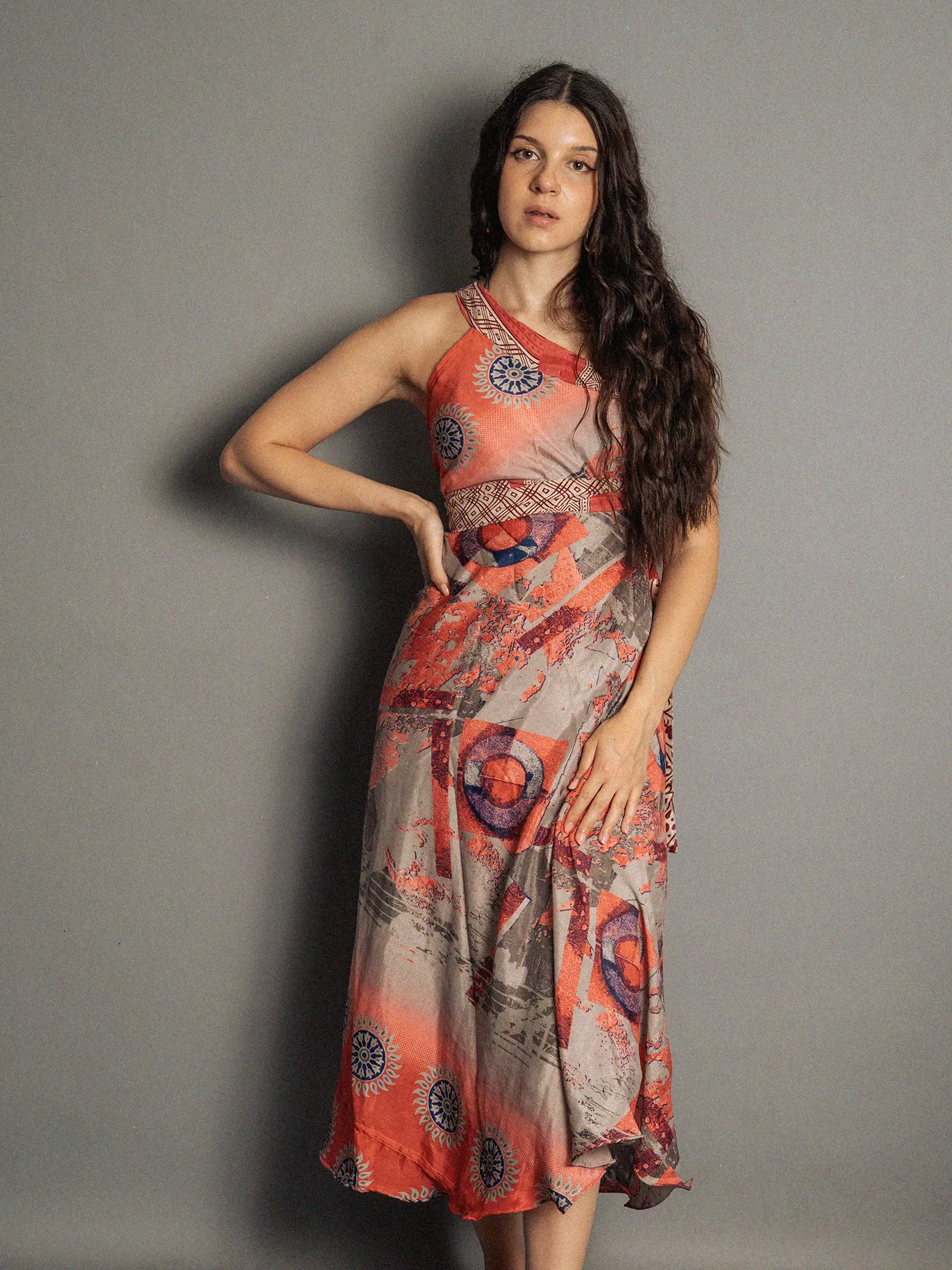 Gonna etnica lunga a portafoglio quadrati – India