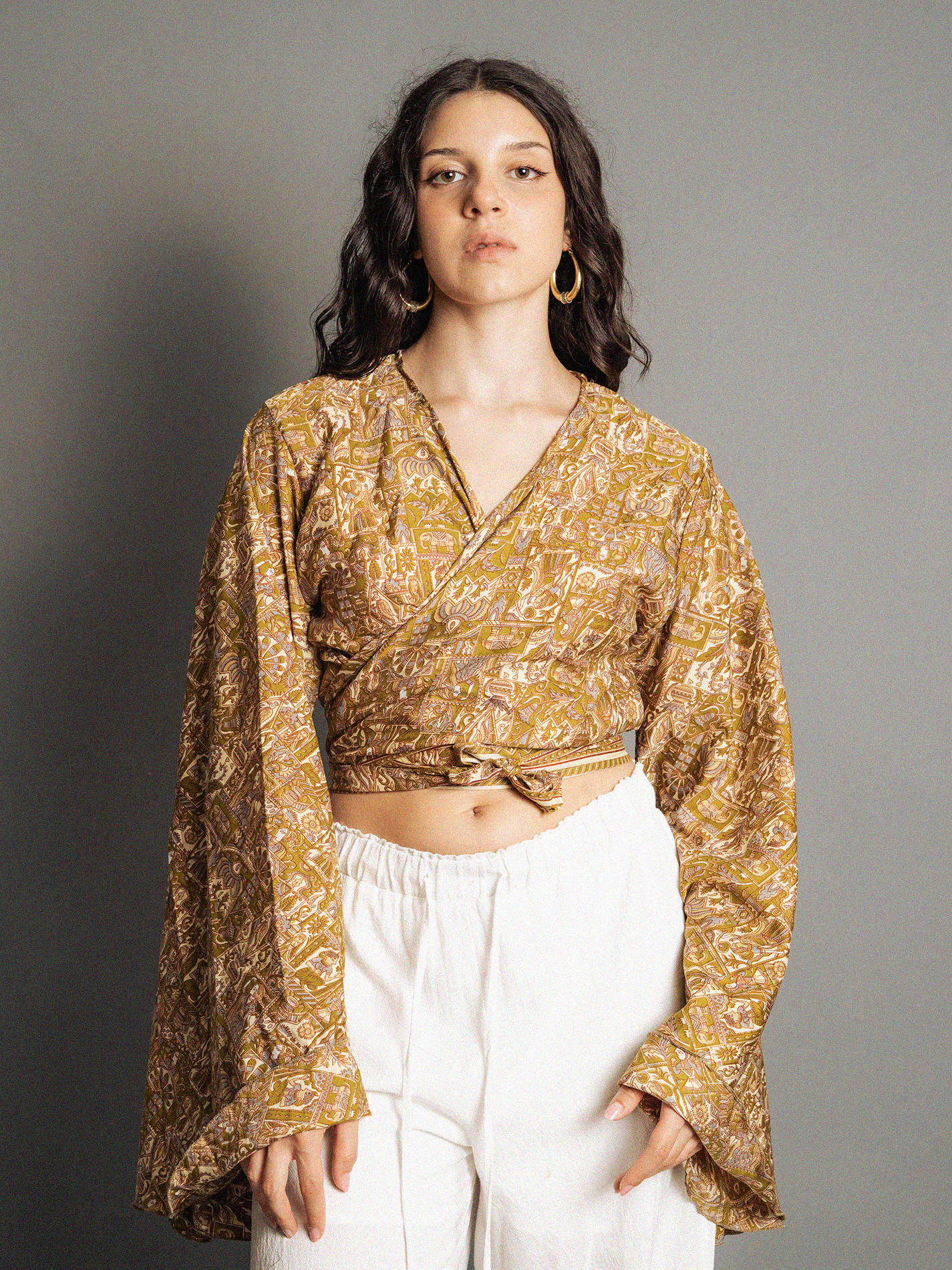 Wrap Top Manica larga tribale – Gandhi