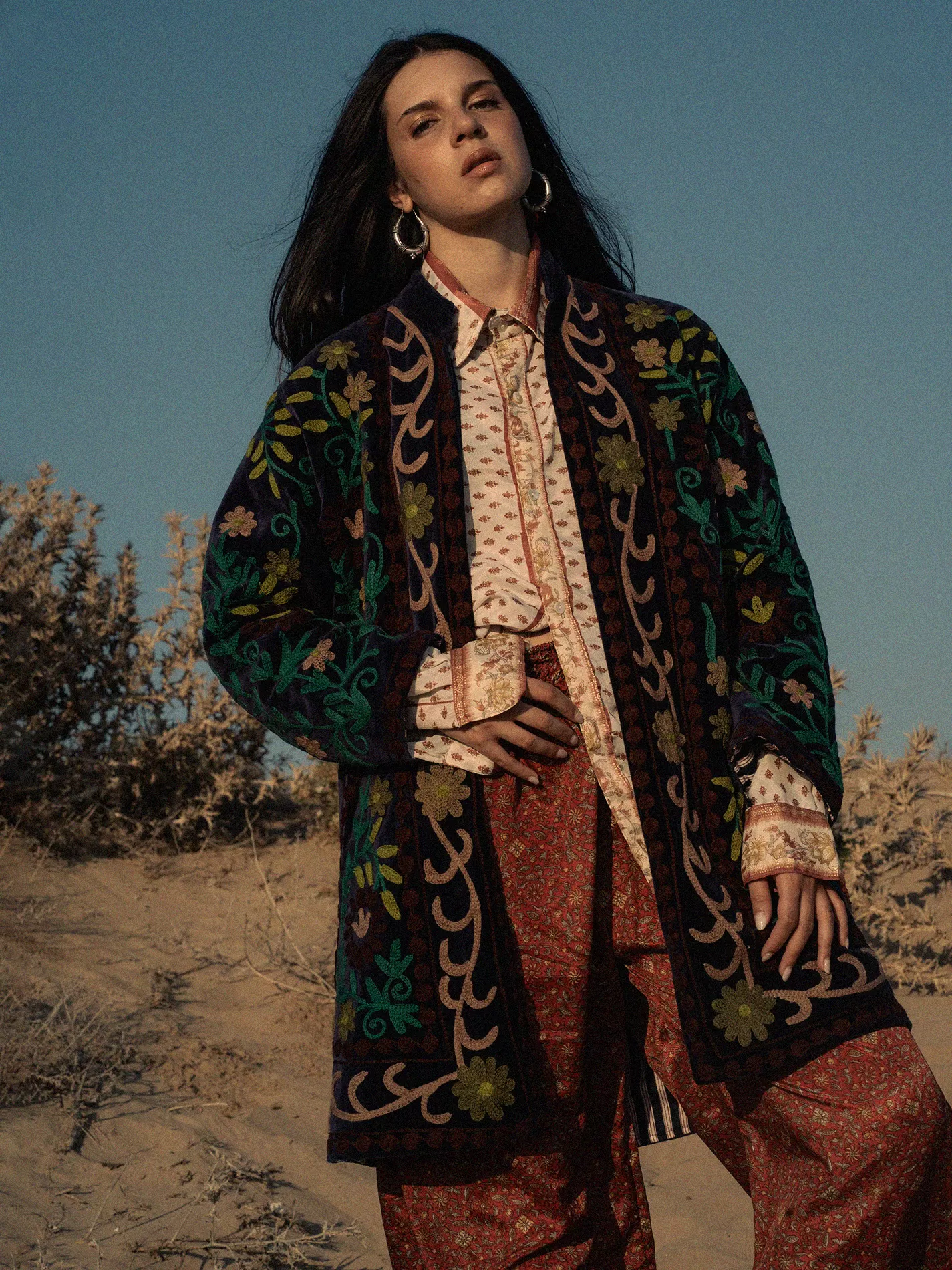 Cappotto tre quarti SUZANI in Velluto con ricamo fatto a mano - Blu scuro