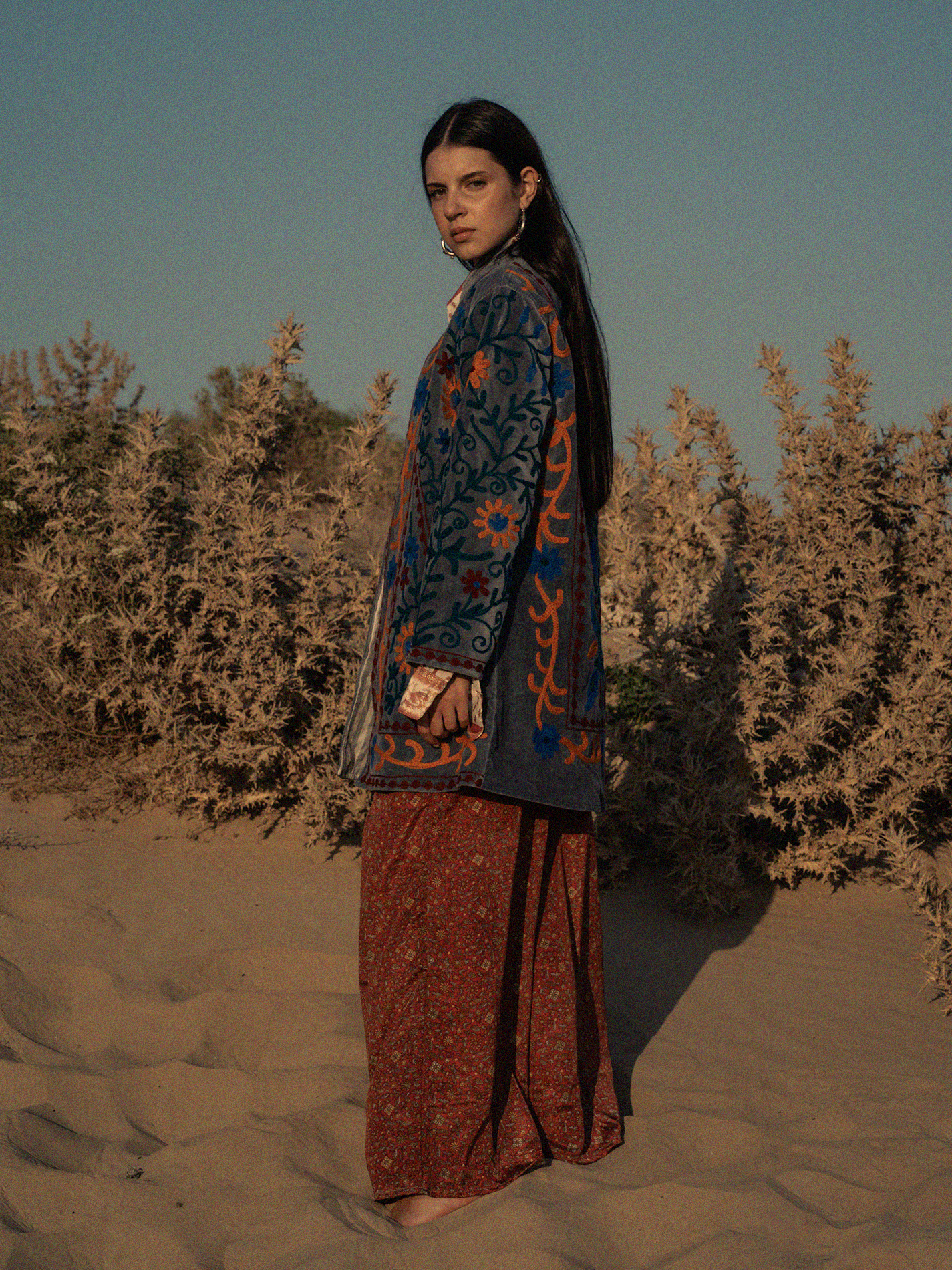 Cappotto tre quarti SUZANI in Velluto con ricamo fatto a mano - Ceruleo