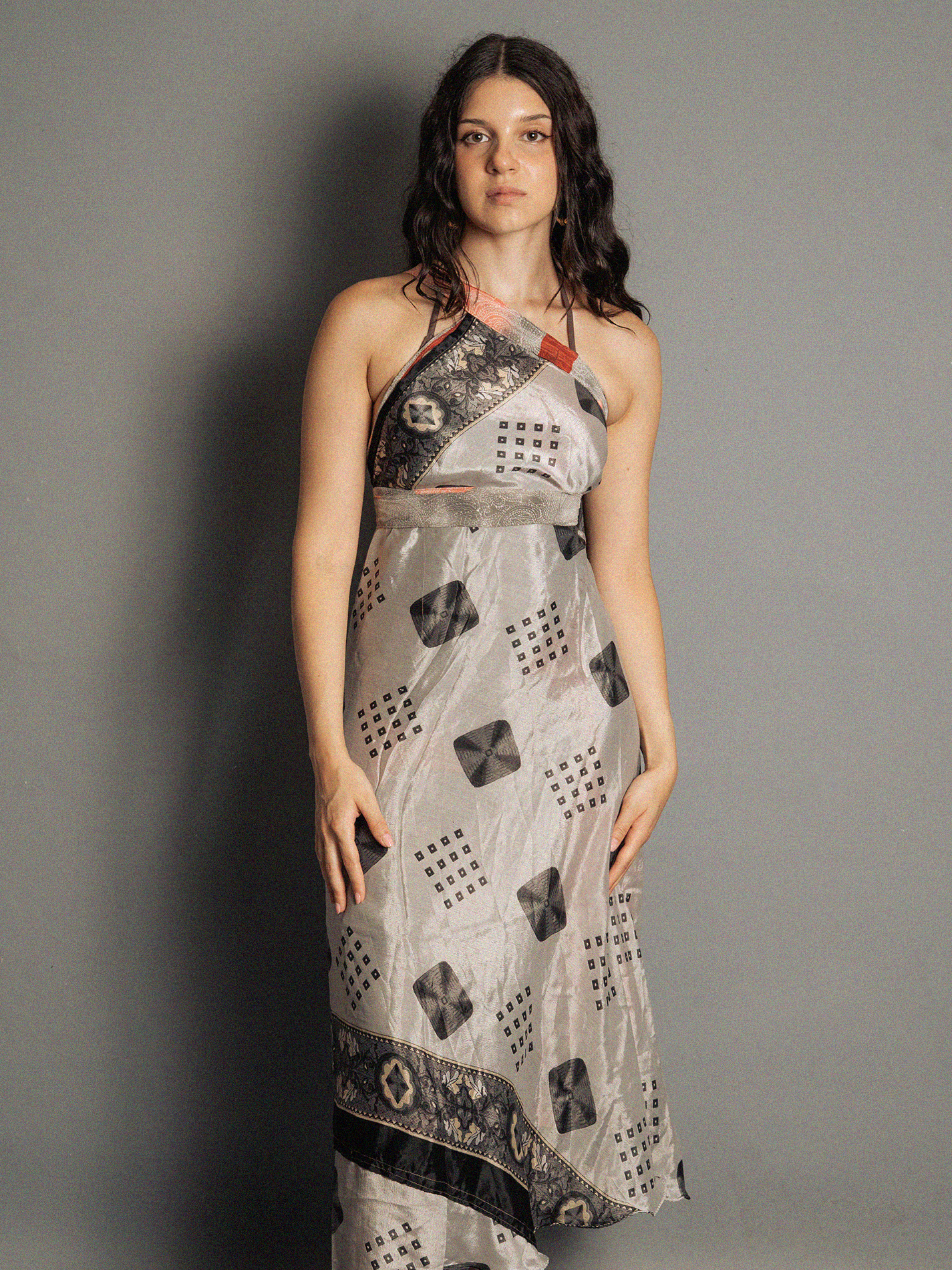 Gonna etnica lunga a portafoglio grigio – India