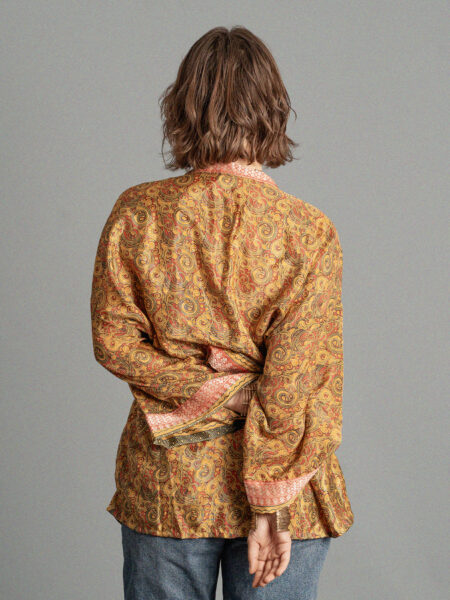 Kimono corto ocra con fondo rosso - Kerala (2)