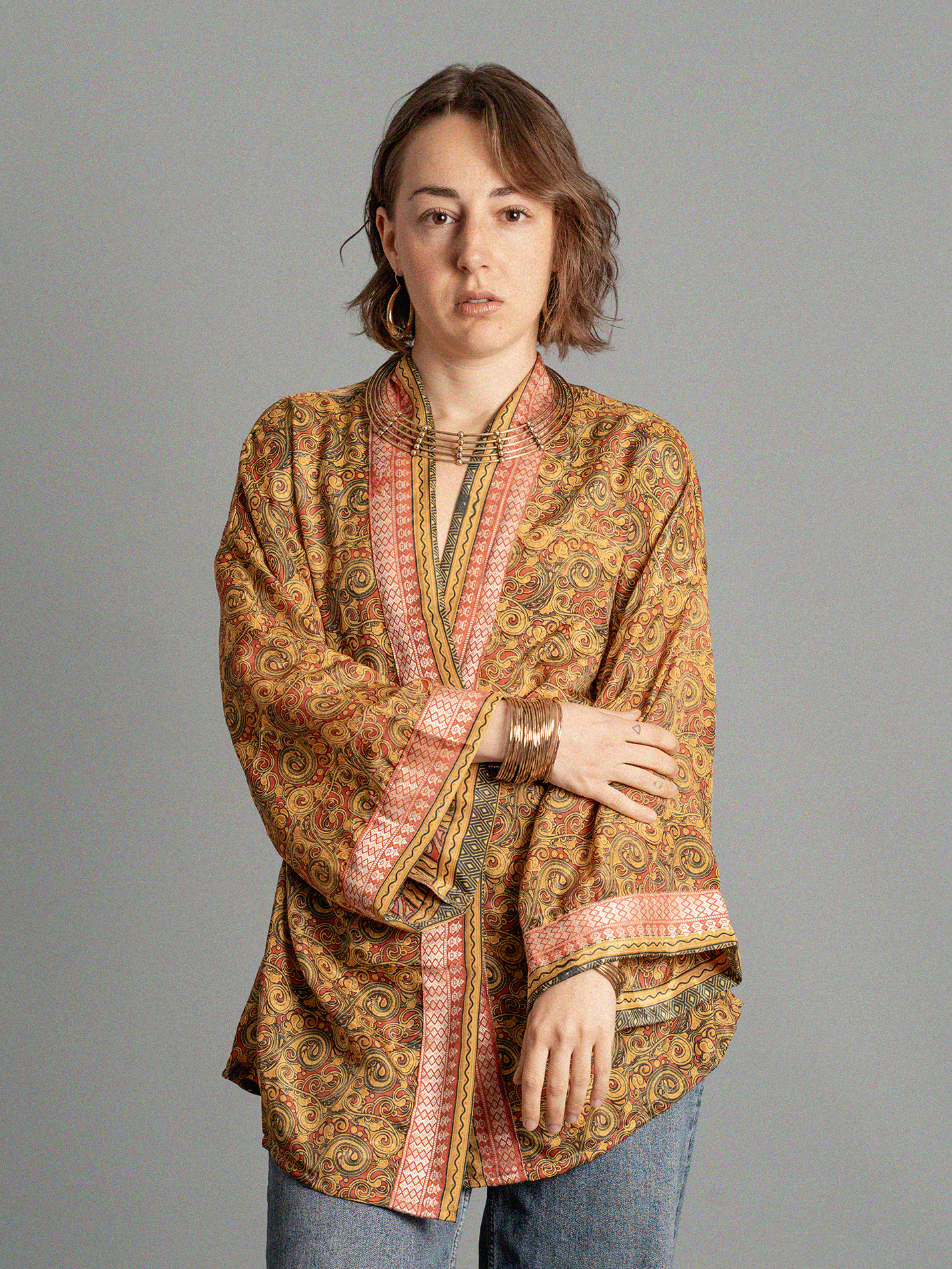 Kimono corto ocra con fondo rosso - Kerala